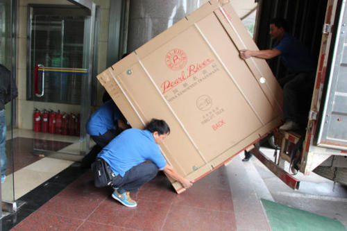 夹江钢琴贵重工艺品无忧运